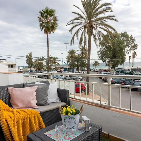 Sea & Wave Pedregalejo Beach Apartment Málaga Exteriör bild